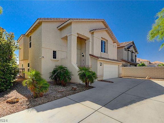 3rd image of 8112 Jasmine Hollow Ct
