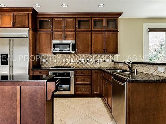 5th image of 69 Avenza Dr