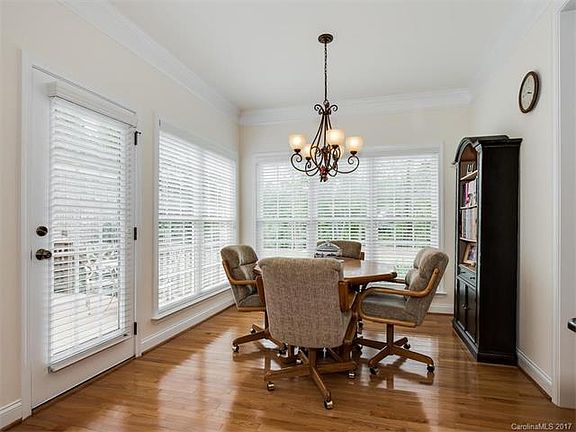 5th image of 16851 Crosshaven Dr