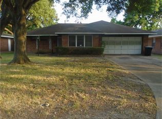 5831 Moonmist Dr, Houston, TX 77081