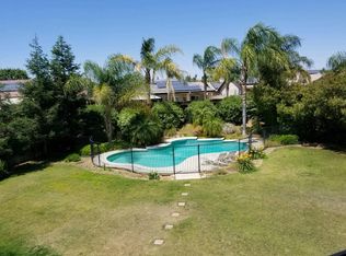 404 Brite Meadow Ct, Bakersfield, CA 93308