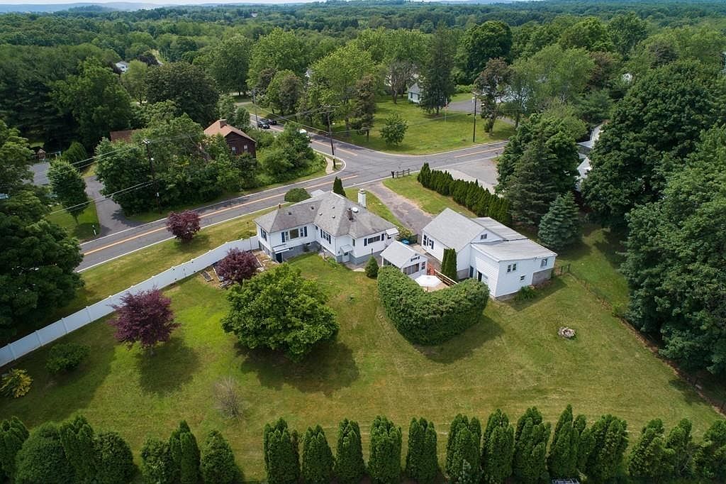 1002 Amostown Rd, West Springfield, MA 01089 Zillow
