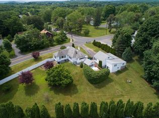 1002 Amostown Rd, West Springfield, MA 01089