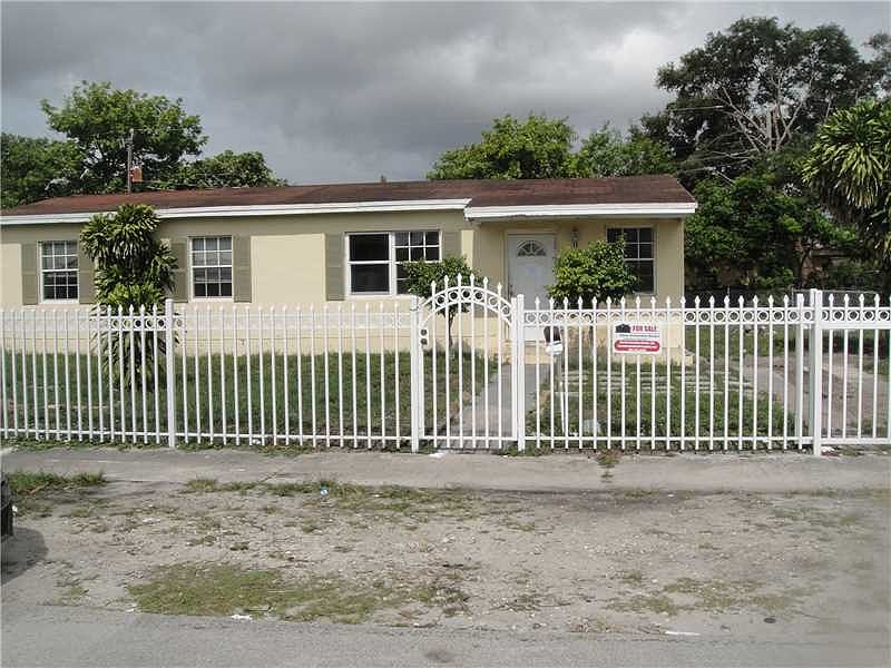 1st image of 19130 NW 6th Ave