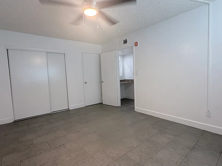 3625 N 38th St #70 — Photo 10