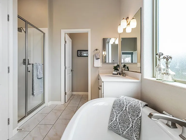 3415 Santiago Dr — Photo 6