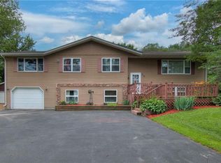 210 Sandy Hill Dr, Augusta, WI 54722