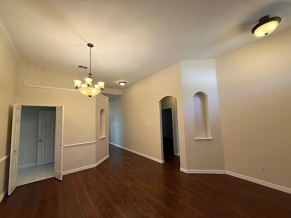 2nd image of 131 Fallkirk Dr