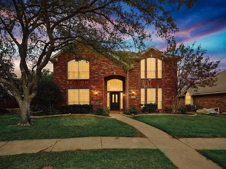 2401 Scarlet Oak Dr — Photo 46