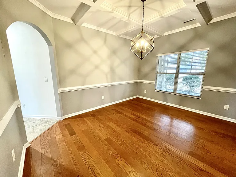 311 Highgrove Dr — Photo 33