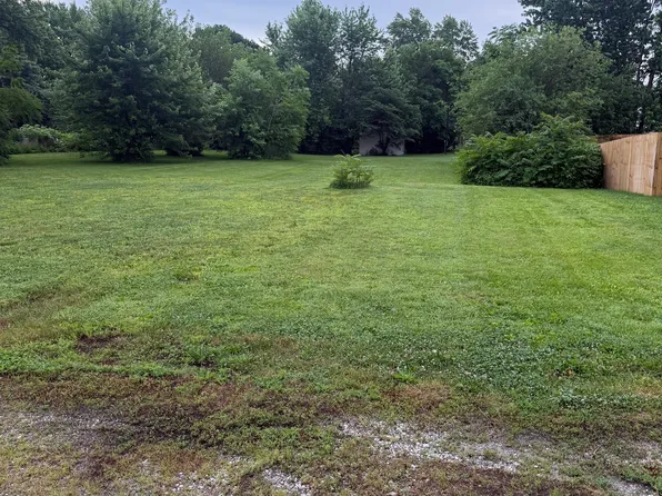 41 N 2nd St, Jamestown, IN 46147