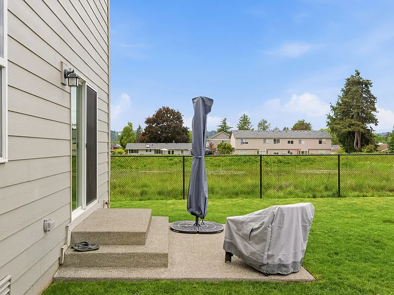 335 Belfair St SW — Photo 41
