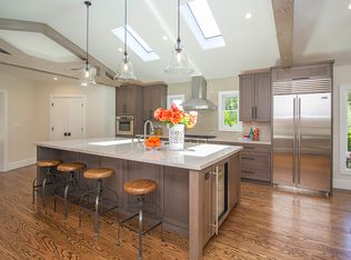 5 Pigeon Hollow Rd, San Rafael, CA 94901