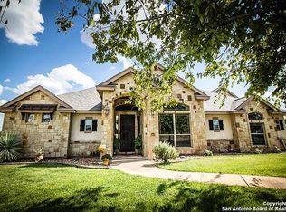 103 Ridges End Dr, Boerne, TX 78006