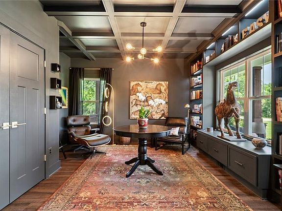 5th image of 175 Stoneledge Trce