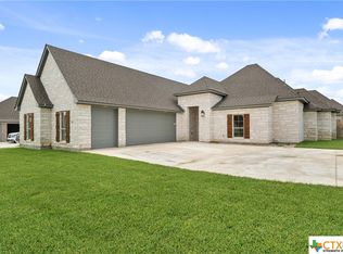 1201 Logan Blvd, Salado, TX 76571