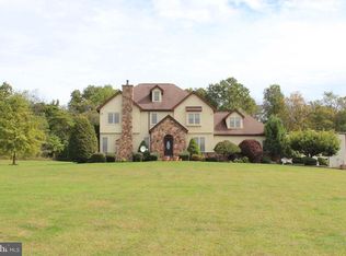 255 Kulps Rd, Barto, PA 19504