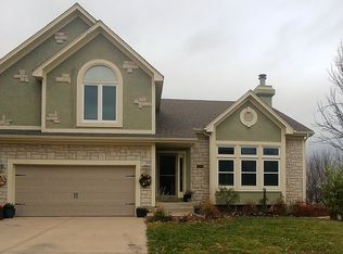 21206 W 55th Ter, Shawnee, KS 66218