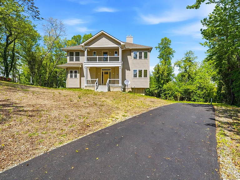 5116 Shore Dr — Photo 30