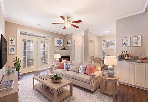 Summerlyn Place Photo 1
