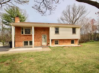 3735 Tomley Dr, Roanoke, VA 24018