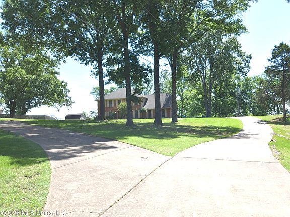 2nd image of 1780 Malone Rd