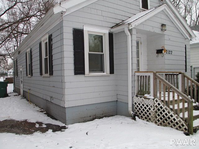 2nd image of 2122 W Butler St