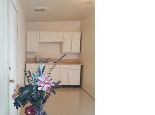 7358 Park Dr, Saint Louis, MO 63133