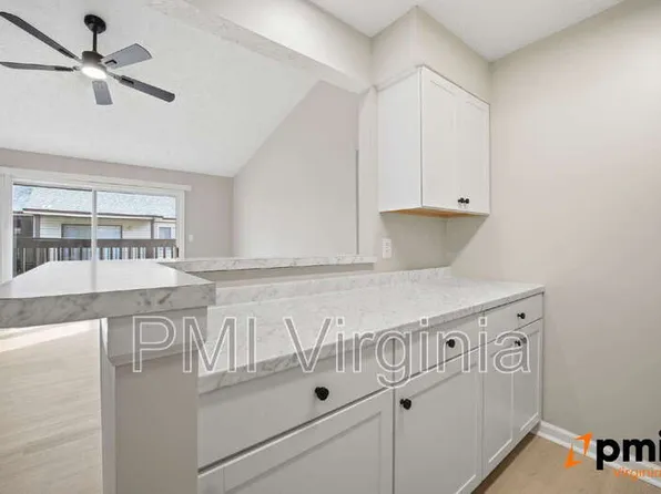 340 Wells Ct, Hampton, VA 23666