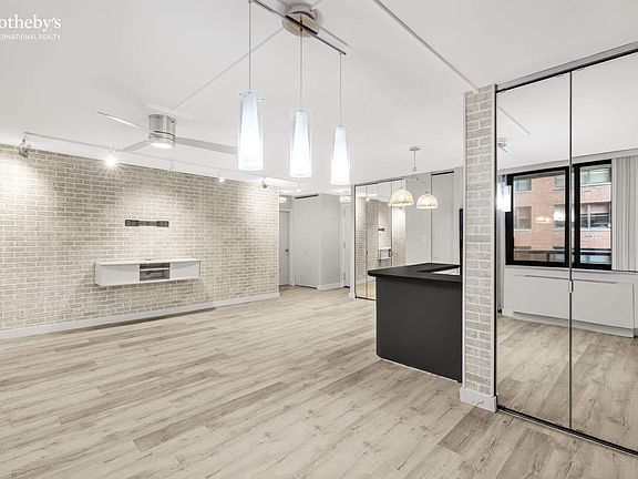 5th image of 510 E 80th St APT 3A