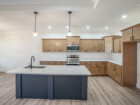 5th image of 806 Sunset Grove Ln Lot 1