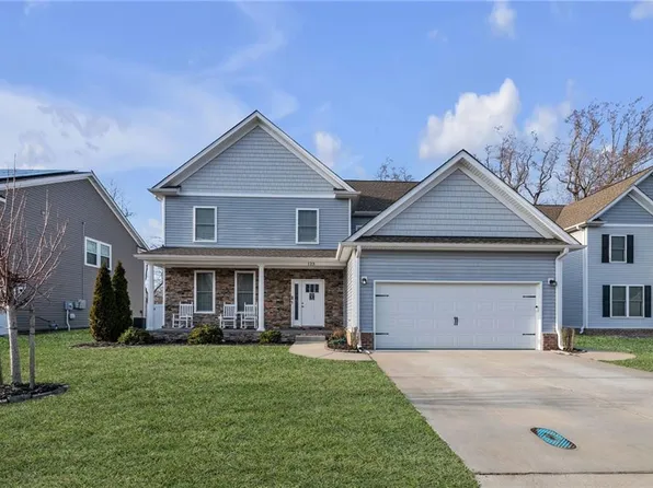 123 Bowman Dr, Suffolk, VA 23434