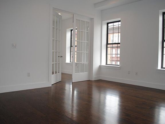 5th image of 2318 Avenue D #A