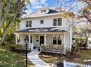 604 Cameron Glen Dr, Apex, NC 27502