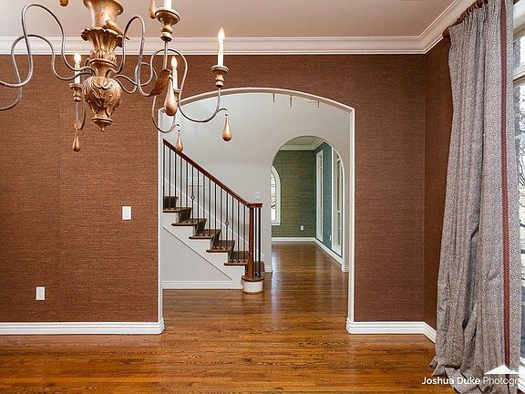 5th image of 2517 N Candlewood Dr