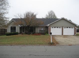 896 Heather Cir, Conway, AR 72034