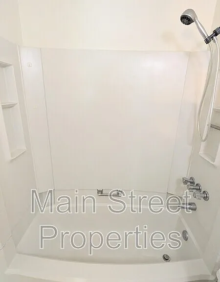 2303 W Michigan Ave #C2 — Photo 19