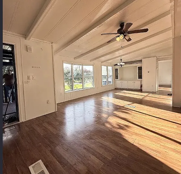 111 King Rd — Photo 11