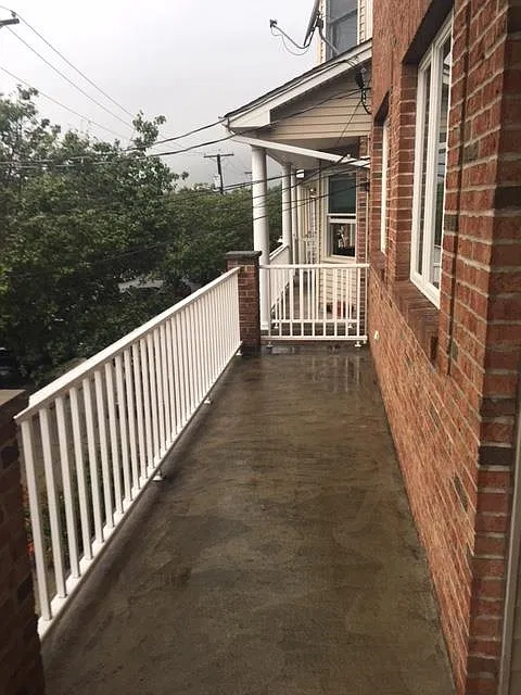 3 bed, 2.0 bath, $2,700 — Photo 2
