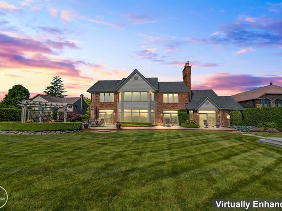 37540 Lakeshore Dr, Harrison Township, MI 48045
