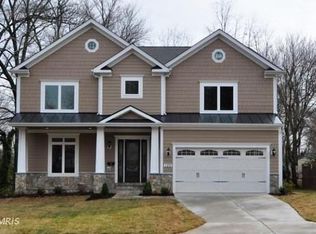 100 Elmar Dr SW, Vienna, VA 22180