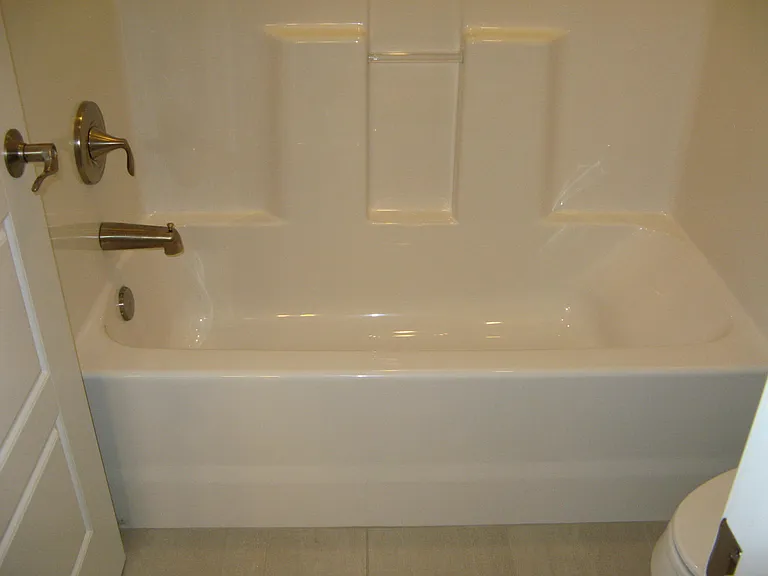 120 Pioneer Ave — Photo 18
