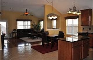 4th image of 21587 Kings Bend Dr