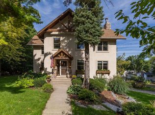 126 Courtland St, Excelsior, MN 55331