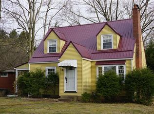 708 Burtner Rd, Natrona Heights, PA 15065