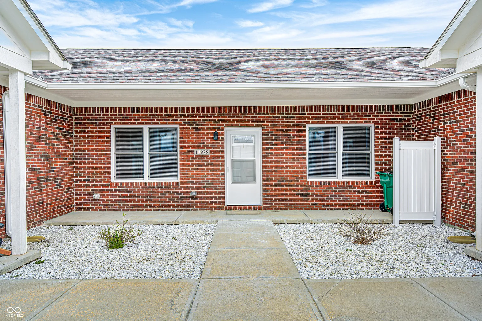 11975 Civic Cir photo 1