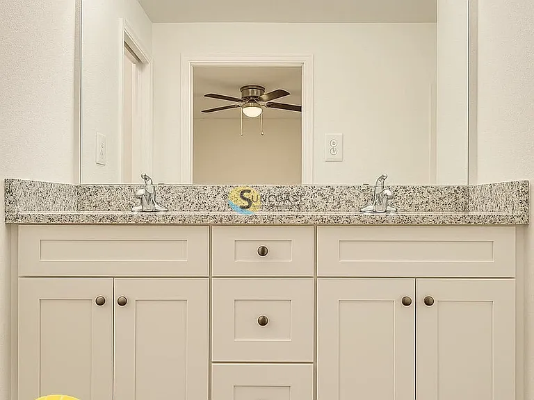 202 Emerald Rd — Photo 5