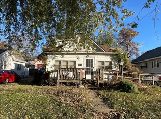2921 Angelique St, Saint Joseph, MO 64501