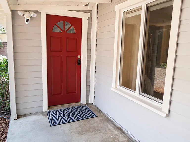 1058 Allen Ave — Photo 48