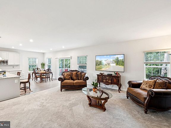 5th image of 5103 Mulberry Dr